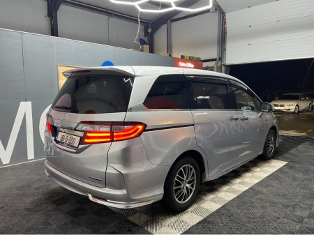 2018 Honda Odyssey €23950 2018 HONDA ODYSSEY 8 SEATER VARIANT 2.0 AUTOMATIC / CRUISE CONTROL / REVERSE CAMERA / ELECTRIC SEATS / POWER SLIDING DOORS €23,950