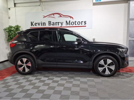2022 Volvo XC40 T4 PLUS DARK RECHARGE AUTOMATIC **ONE OWNER / APPLE CARPLAY / BLIND SPOT ASSIST / ELECTRIC BOOTLID / HEATED FRONT & REAR SEATS / HEATED STEERING WHEEL / REVERSE CAMERA / WIRELESS PHONE CHARGING** €34,900
