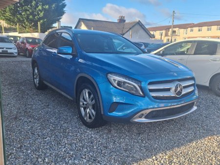 2015 Mercedes-Benz GLA Class A180 1.6 petrol| Auto | 