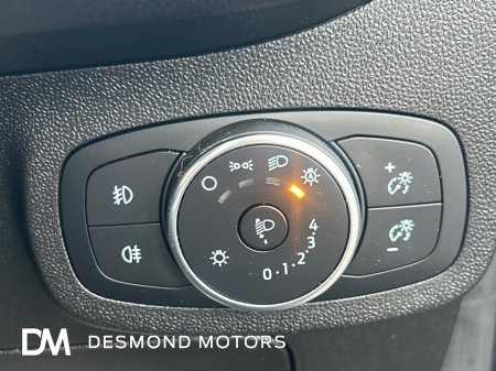 2018 Ford Fiesta ZETEC €11,899 thumbnail