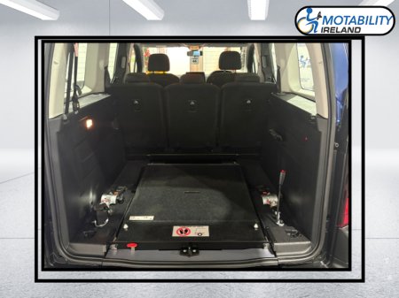 2026 Opel Combo Life Wheelchair Accessible €36,995 thumbnail