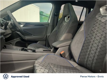 2025 Volkswagen Tiguan 2.0 TDI 150HP R-LINE 75 DSG - BLACK PACK €59,950 thumbnail