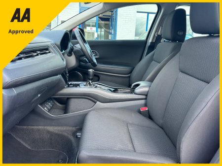 2016 Honda HR-V 2016 HONDA HRV 1.6iDTEC ES €10,950 thumbnail