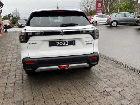 2023 Suzuki SX4 S-CROSS MOTION B-JET BOOSTERJET