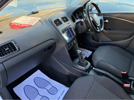 2015 Volkswagen Polo 1.2i TSI Petrol Automatic Comfortline €12,500 thumbnail