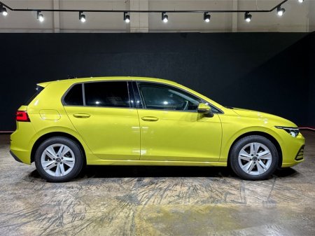 2021 Volkswagen Golf 1.0 ETSI - AUTO- ALLOY WHEELS - CRUISE CONTROL - REVERSE CAMERA €24,950