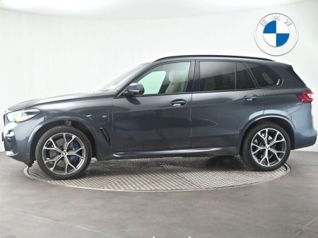 2021 BMW X5 xDrive45e M Sport €64,900