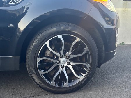 2017 Land Rover Range Rover Sport 3.0 SDV RR SDV6 HSE 5DR €29,995 thumbnail