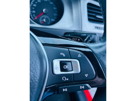 2015 Volkswagen Golf  €12,950 thumbnail