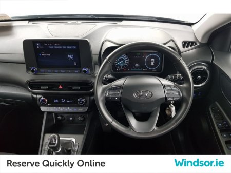 2022 Hyundai Kona 1.0 T-GDI Executive Two Tone Roof €22,995