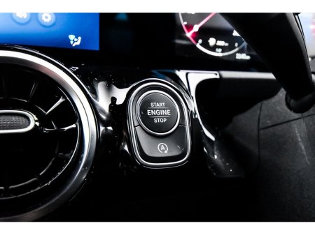 2025 Mercedes-Benz GLA Class 200d Sport Executive Auto €54,850 thumbnail