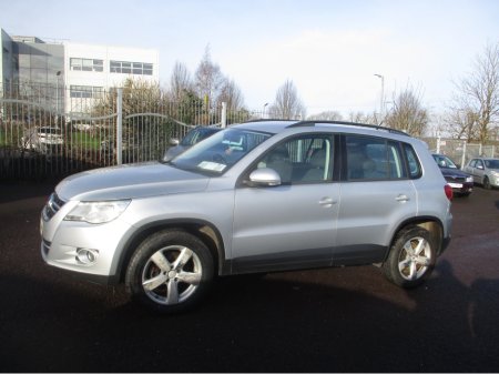 2011 Volkswagen Tiguan TREND & FUN 2.0 TDI MANUAL 6SPEED FWD 110HP 4DR €5,950