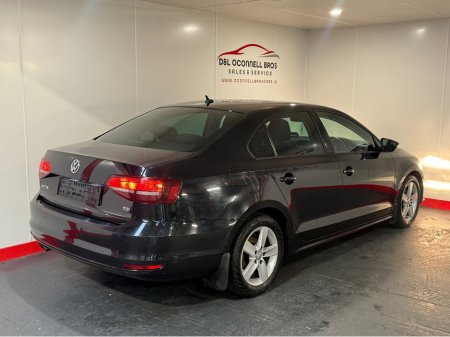 2018 Volkswagen Jetta CL 2.0 TDI MANUAL 5SPEED 110BHP 4DR €13,900 thumbnail
