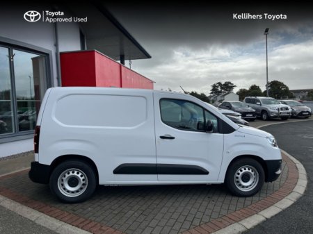 2025 Toyota Proace City SWB EV €25,995