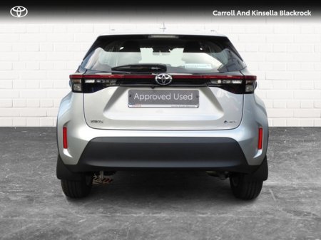 2025 Toyota Yaris Cross Hybrid Luna €31,450