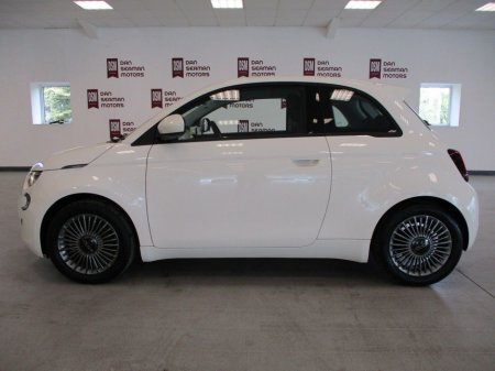 2025 Fiat 500e  €26,145