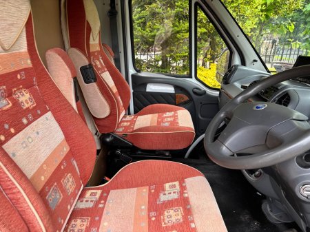 2004 Burstner Elegance A 747-2 ACTIVE TAG AXLE RIGHT HAND DRIVE  C1 LICENCE 6 BERTH 6 BELTS NEW CVRT TILL JUNE 2026 €32,950