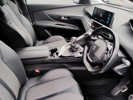 2023 Peugeot 3008 1.5 BlueHDi 130bhp Allure €31,950