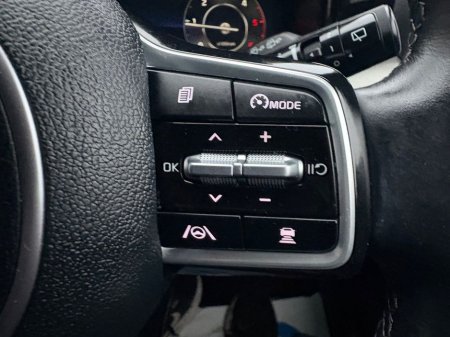 2024 Kia Sorento 7 Seater 2.2D 5DR Auto, *warranty till 2031* *1 year AA* Selectable Drive Mode, Touch Screen Infotainment System, Lane Departure Warning €56,900 thumbnail