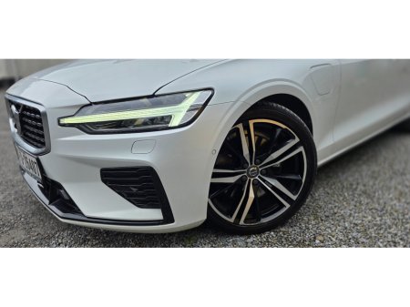 2020 Volvo S60 R-DESIGN + T8 PHEV AW TWIN ENGINE PLUS AWD €26,950