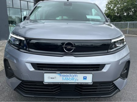 2026 Opel Combo Life Wheelchair Accessible Auto €35,700