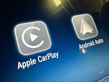 2026 Mercedes-Benz CLE CLE220 D Cabrio Premium AMG Line + €97,997 thumbnail