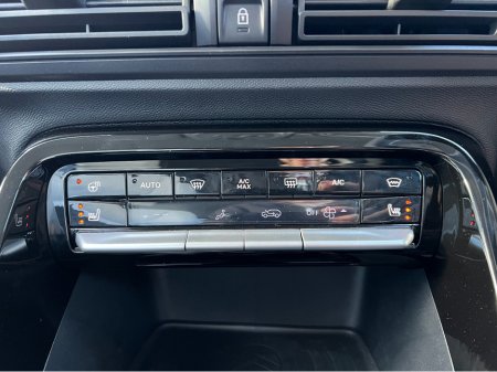 2026 Citroen C3 eMax BEV 320 44kWh 113HP €27,800 thumbnail