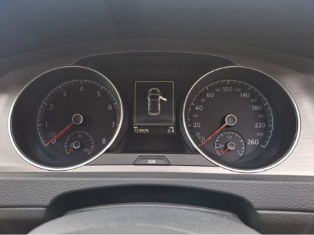 2016 Volkswagen Golf 1.2 AUTO €13,950 thumbnail