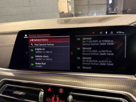 2022 BMW X5 xDrive45e M Sport €52,900 thumbnail