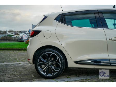 2017 Renault Clio 1.2 16V 75 EXPRESSION €11,500 thumbnail