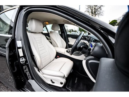 2020 Mercedes-Benz E Class E200d AMG Auto €34,850 thumbnail