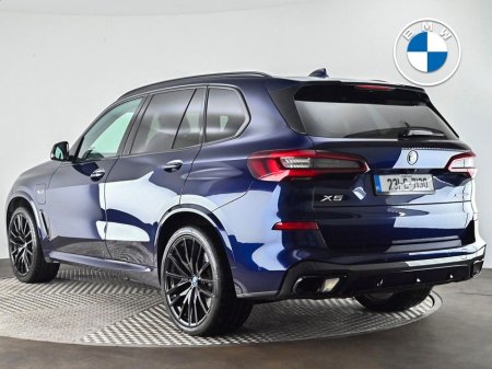 2023 BMW X5 xDrive45e M Sport €76,900