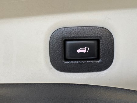 2016 Nissan X-Trail 4x4  TEKNA 4WD - LEATHER €10,950 thumbnail