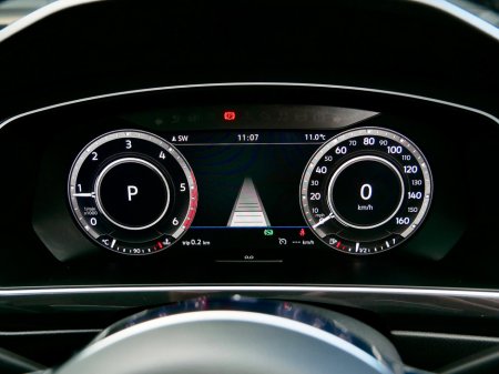 2018 Volkswagen Tiguan 2.0 TDI 150HP 4WD R-Line DSG €29,950 thumbnail