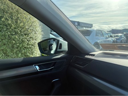 2023 Skoda Superb COMBI ESTATE STYLE AUTOMATIC 2.0 TDI DIESEL 150HP //HIGH SPEC//FULL LEATHER//ADAPTIVE CRUISE CONTROL//SAT NAV//KEYLESS ENTRY// €33,950 thumbnail