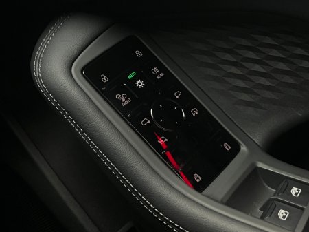 2025 Audi A5 S LINE 2.0 TDI *HUGE SPEC* €57,990 thumbnail