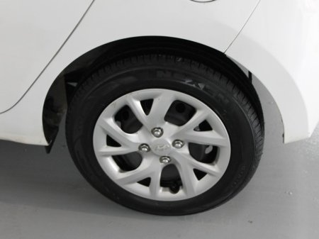 2018 Hyundai i10 Classic 4DR €8,950 thumbnail