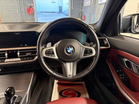 2022 BMW 3 Series  €38,995 thumbnail