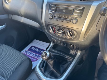 2017 Nissan Navara *NO VAT* 2.3L XE DOUBLE CAB €14,999 thumbnail