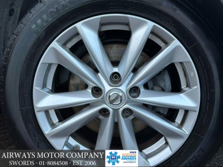 2016 Nissan Qashqai 1.2 AUTO 5DR - LOW KMS & PANROOF €14,950 thumbnail