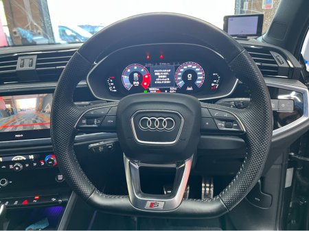 2020 Audi Q3 €34950! 2020 AUDI Q3 S-LINE 35TDI QUATTRO 2.0 AUTOMATIC / CRUISE CONTROL / ELECTRIC MEMORY & HEATED SEATS / REVERSE CAMERA €34,950 thumbnail