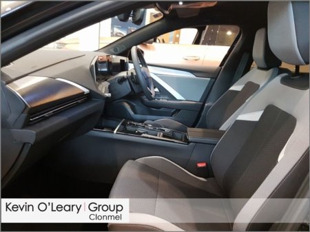 2025 Opel Astra Elegance 1.5 Turbo D 130PS 8 Speed Auto €37,900