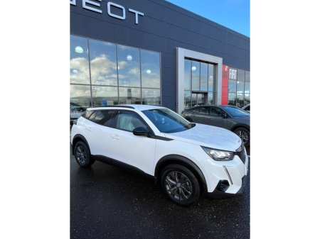 2023 Peugeot 2008 1.5 BlueHDI 110bhp Active €26,750 thumbnail