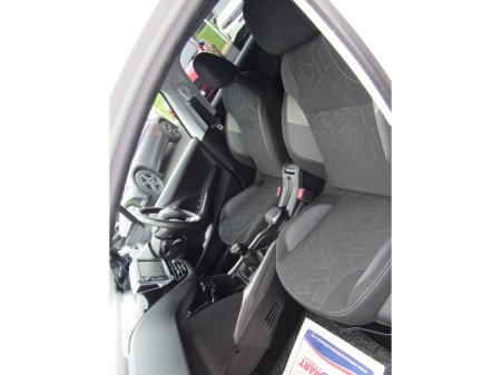 2017 Peugeot 2008 ACTIVE 1.6 BLUE HDI 75 4DR thumbnail