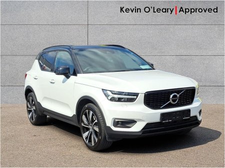 2022 Volvo XC40 T5 Recharge R-Design Pro PHEV