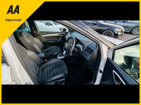 2021 SEAT Arona 2021 1.0 TSI 110HP DSG XCELLENCE 5DR AUTO €17,950 thumbnail