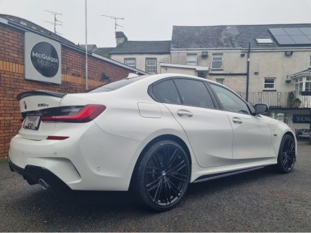 2022 BMW 3 Series M SPORT 330e AUTO 292HP €32,995