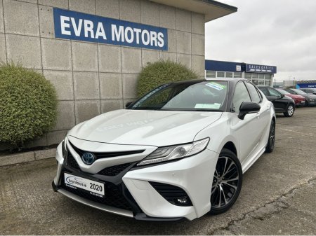 2020 Toyota Camry WS HYBRID AUTOMATIC 2.5 PETROL //JBL SOUND SYSTEM//KEYLESS ENTRY//LEATHER SEATS//REVERSE CAMERA// €26,950