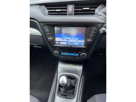 2017 Toyota Avensis 1.6 D-4D Luna Navi Saloon €11,500 thumbnail