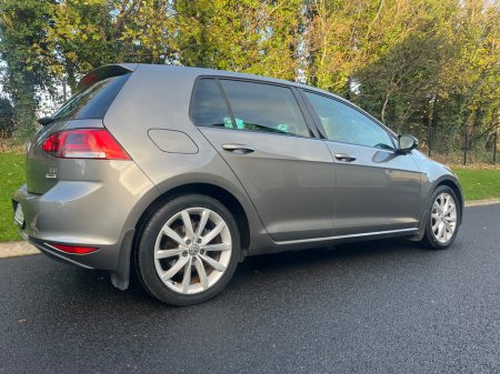 2015 Volkswagen Golf  €10,950